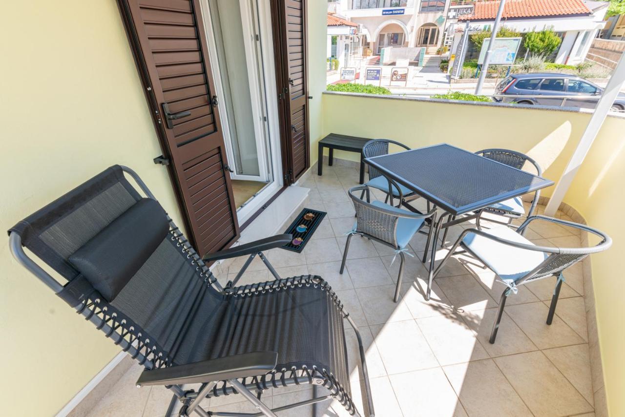 Apartment Luiza With Terrace Baska  Exterior photo