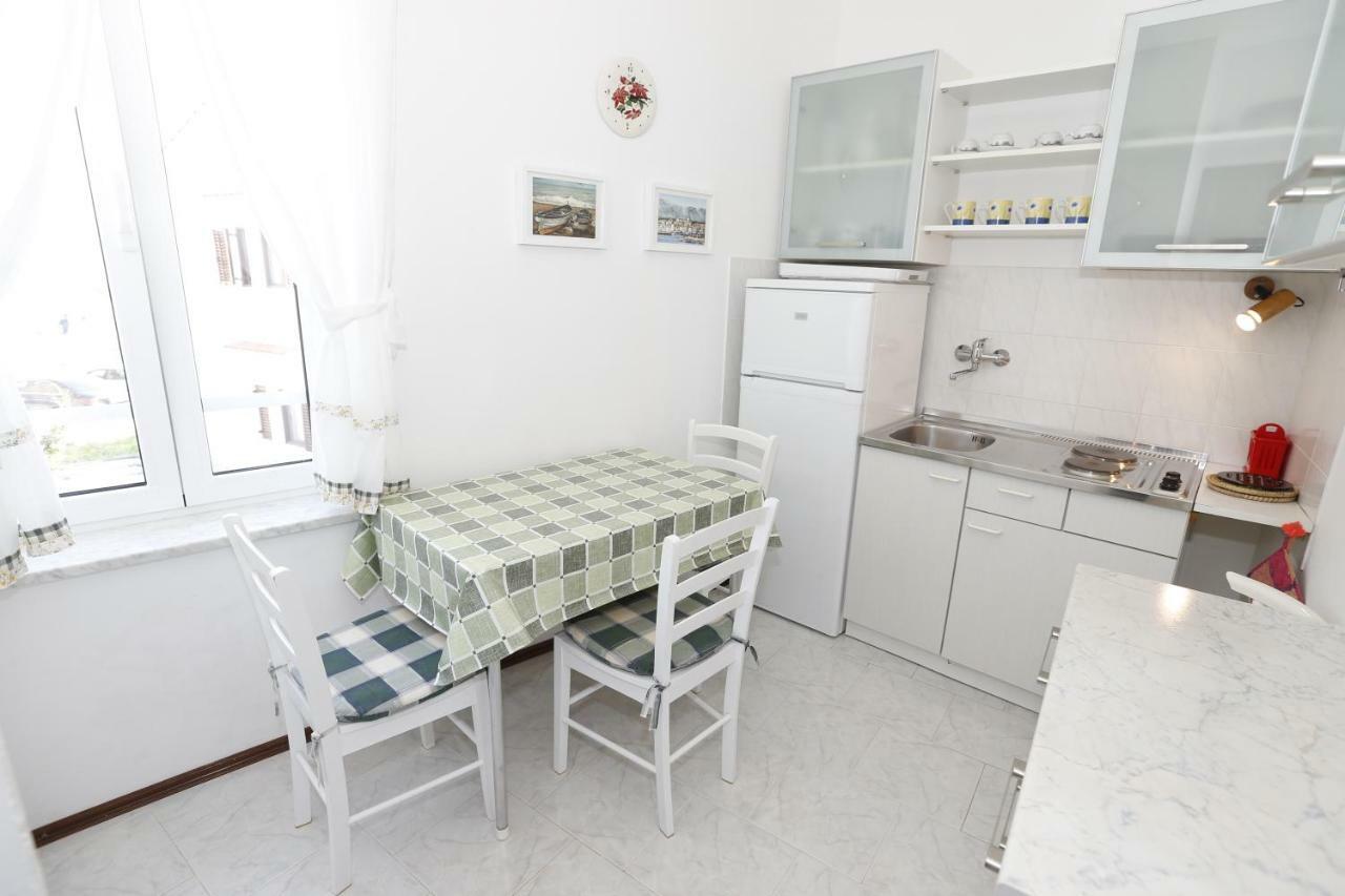 Apartment Luiza With Terrace Baska  Exterior photo